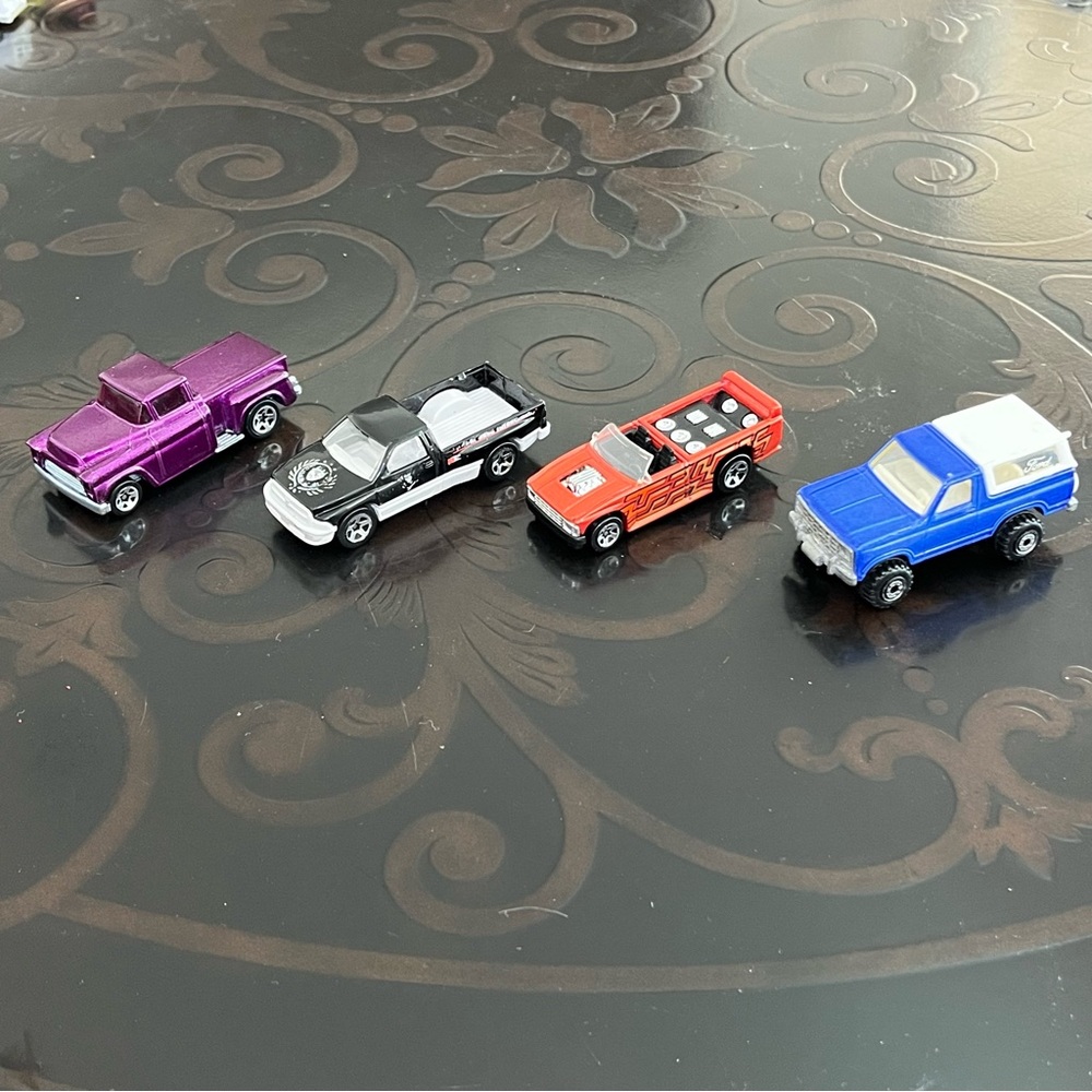 Hot Wheels Pick Up Trucks